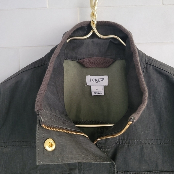 J Crew Downtown Field Jacket Resin Coated Twill Olive Green Zip-Up Coat Size XS - Picture 4 of 8